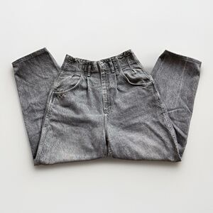 Vintage Lee Jeans Women's Size 25X26 Gray Denim Pleated High-Waisted Mom 90'S